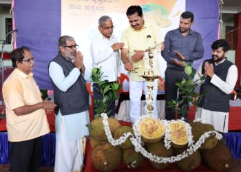 ಪುತ್ತೂರು: ನವತೇಜ, ಜೆಸಿಐ ವತಿಯಿಂದ “ಹಲಸು ಮೇಳ-ಹಲಸು ಹುರುಪು” : ಮಳಿಗೆಗಳಿಗೆ ಚಾಲನೆ ನೀಡಿದ ಶಾಸಕ ಸಂಜೀವ ಮಠಂದೂರು
