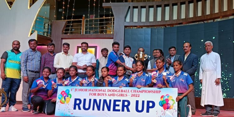 ಕರ್ನಾಟಕ ರಾಜ್ಯ ಡಾಡ್ಜ್ ಬಾಲ್ ಅಸೋಸಿಯೇಶನ್ ವತಿಯಿಂದ ಪ್ರಥಮ ಜೂನಿಯರ್ ಡಾಡ್ಜ್ ಬಾಲ್ ಚಾಂಪಿಯನ್ಶಿಪ್-2022: ಅಕ್ಷಯ ಕಾಲೇಜು ತಂಡಕ್ಕೆ ಡಾಡ್ಜ್ ಬಾಲ್ ಸಾಧನೆಯ ಗರಿ