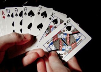 ಬಂಟ್ವಾಳ: ಅಕ್ರಮ ಜೂಜಾಟ ನಡೆಯುತ್ತಿದ್ದ ಜಾಗಕ್ಕೆ ಪೊಲೀಸ್ ದಾಳಿ: 28 ಮಂದಿ ಸಹಿತ ಸಾವಿರಾರು ರೂ., ಆಟಕ್ಕೆ ಬಳಸಿದ ಸೊತ್ತು ವಶ..!!