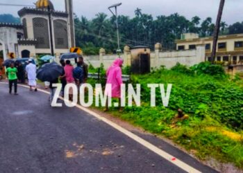ಕಾಣಿಯೂರು : ಬೈತಡ್ಕ ಸೇತುವೆಯಿಂದ ಹೊಳೆಗೆ ಬಿದ್ದ ಕಾರು..!!!ದೃಶ್ಯ ಸಿಸಿ ಕ್ಯಾಮೆರಾದಲ್ಲಿ ಸೆರೆ..!!