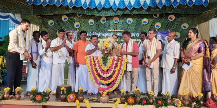 ಶ್ರೀ ಕ್ಷೇತ್ರ ಧರ್ಮಸ್ಥಳ ಗ್ರಾಮಾಭಿವೃದ್ಧಿ ಯೋಜನೆ ವಿಟ್ಲದ ವಲಯದ ನೂತನ ಪದಾಧಿಕಾರಿಗಳ ಪದಗ್ರಹಣ ಮತ್ತು ಸಾಮೂಹಿಕ ಶ್ರೀ ಸತ್ಯನಾರಾಯಣ ಪೂಜಾ ಕಾರ್ಯಕ್ರಮ