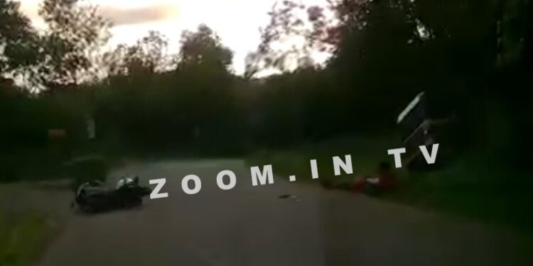 ಕೊಡಾಜೆ-ವೀರಕಂಭ ರಸ್ತೆಯಲ್ಲಿ ಆಟೋ ರಿಕ್ಷಾ-ಆಕ್ಟಿವಾ ಡಿಕ್ಕಿ: ದ್ವಿಚಕ್ರ ವಾಹನ ಸವಾರ, ಸಹ ಸವಾರನಿಗೆ ಗಾಯ