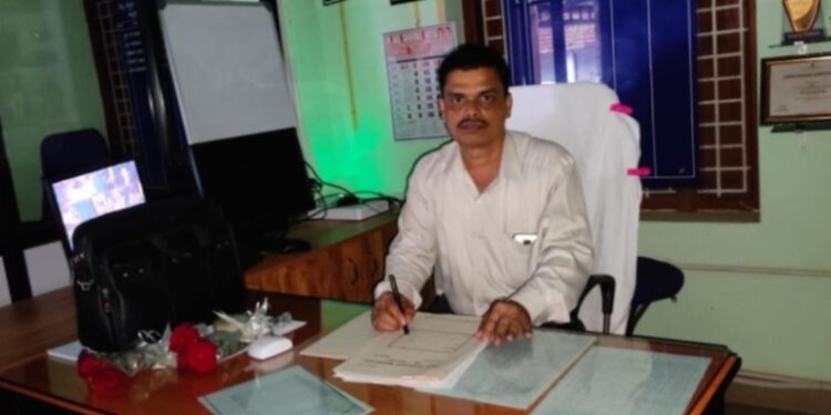 ವಿಟ್ಲ: ಪಟ್ಟಣ ಪಂಚಾಯತ್ ಮುಖ್ಯಾಧಿಕಾರಿಯಾಗಿ ಗೋಪಾಲ್ ನಾಯ್ಕ ಅಧಿಕಾರ ಸ್ವೀಕಾರ