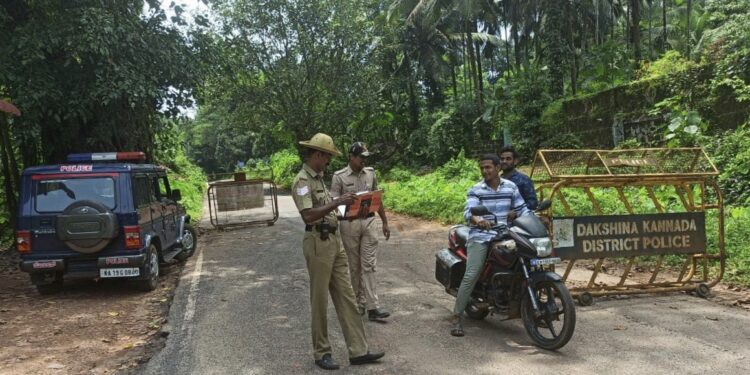 ವಿಟ್ಲ: ಕೇರಳ ಗಡಿ ಭಾಗದಲ್ಲಿ ಕಟ್ಟೆಚ್ಚರ: ಮುಂದುವರಿದ ವಾಹನ ತಪಾಸಣೆ