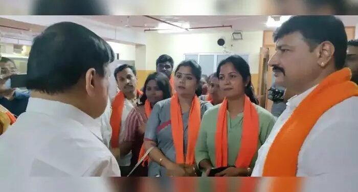 ‘ಹರ್ಷ ಸಹೋದರಿಯ ಅಹವಾಲನ್ನು ಸ್ವೀಕರಿಸಲು ಸಮಯ ನೀಡಿಲ್ಲ ಎಂಬ ಆರೋಪ ನಿರಾಧಾರ’: ‘ಸತ್ಯಕ್ಕೆ ದೂರವಾದ ಆರೋಪ ನಡೆಸುತ್ತಿರುವುದು ದುರದೃಷ್ಟಕರ’- ಗೃಹ ಸಚಿವ ಆರಗ ಜ್ಞಾನೇಂದ್ರ