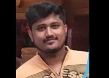 ವಾಟ್ಸಪ್‌ನಲ್ಲಿ ಲೊಕೇಶನ್‌ ಕಳುಹಿಸಿ ನದಿಗೆ ಹಾರಿದ ಮಂಗಳೂರಿನ ಅಂಚೆ ಉದ್ಯೋಗಿ..!!