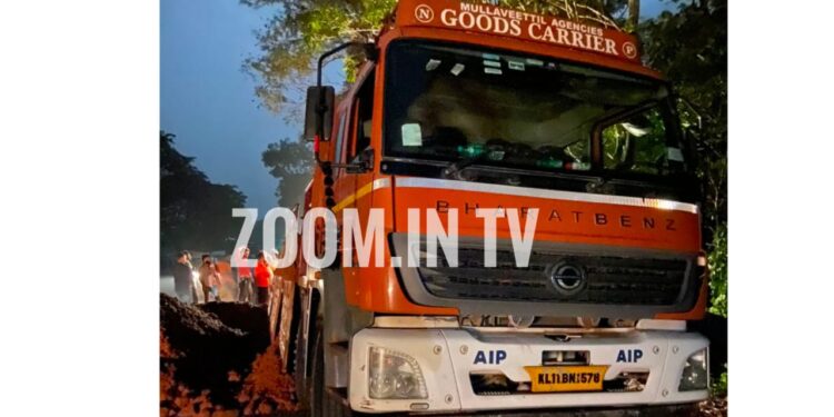 ವಿಟ್ಲ: ಮತ್ತೆ ಅಟ್ಟಹಾಸಗೈಯುತ್ತಿರುವ ಬಾಕ್ಸೈಟ್‌ ಲಾರಿಗಳು: ಲಾರಿಗಳ ವಿರುದ್ಧ ಭಾರೀ ಜನಾಕ್ರೋಶ