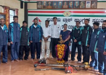 ಪುತ್ತೂರು: ಕಾಂಗ್ರೆಸ್ ‘ಪ್ರಕೃತಿ ವಿಕೋಪ ನಿರ್ವಹಣಾ’ ತಂಡ ಉದ್ಘಾಟನೆ