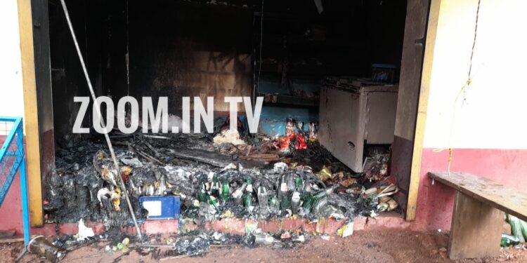 ವಿಟ್ಲ: ಶಾರ್ಟ್ ಸರ್ಕ್ಯೂಟ್ ನಿಂದಾಗಿ ಸಂಪೂರ್ಣ ಸುಟ್ಟು ಭಸ್ಮವಾದ ಅಂಗಡಿ: ಲಕ್ಷಾಂತರ ರೂ. ನಷ್ಟ..!!