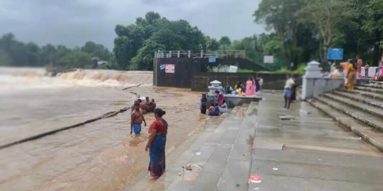 ಧರ್ಮಸ್ಥಳ: ಸ್ನಾನಘಟ್ಟಕ್ಕೆ ಇಳಿದ ಯುವತಿ ನಾಪತ್ತೆ: ತೀವ್ರ ಶೋಧ