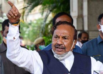 ನೀವು ರಾಜೀನಾಮೆ ಕೊಟ್ರೆ ಹೊಸಬರು ಬರ್ತಾರೆ, ಬಿಜೆಪಿಗೇನು ಕಾರ್ಯಕರ್ತರು ಸಿಗುವುದಿಲ್ಲವೇ’..!!?- ವಿವಾದಾತ್ಮಕ ಹೇಳಿಕೆ ನೀಡಿದ ಸಚಿವ ಈಶ್ವರಪ್ಪ