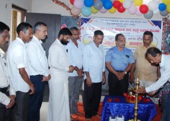 ಕಲ್ಲಡ್ಕ: ಪ್ರಾಥಮಿಕ ಶಾಲೆಯಲ್ಲಿ ವಲಯ ಮಟ್ಟದ ಪ್ರಾಥಮಿಕ ಹಾಗೂ ಪ್ರೌಢ ಶಾಲೆಗಳ ‘ಯೋಗಾಸನ ಸ್ಪರ್ಧೆ 2022 -23’