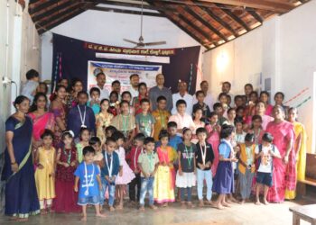 ‘ದ. ಕ. ಜಿ. ಪ. ಸ.ಹಿ. ಪ್ರಾ. ಶಾಲೆ ಕೊಳ್ತಿಗೆ’ಯಲ್ಲಿ ‘ವಿದ್ಯಾಮಾತಾ ಅಕಾಡೆಮಿ’ ಮತ್ತು ‘ಗಾಂಧಿ ವಿಚಾರ ವೇದಿಕೆ’ ಸಹಯೋಗದಲ್ಲಿ ಸ್ವಾತಂತ್ರ್ಯ ಅಮೃತಮಹೋತ್ಸವ ಕಾರ್ಯಕ್ರಮ