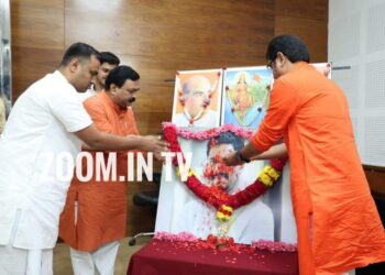 ಬಿಜೆಪಿ ಯುವ ಮೋರ್ಚಾ ವಿಶೇಷ ಸಭೆ: ಪ್ರವೀಣ್ ನೆಟ್ಟಾರು ರವರ ಭಾವಚಿತ್ರಕ್ಕೆ ಪುಷ್ಪನಮನ, ಮೌನ ಪ್ರಾರ್ಥನೆ ಮೂಲಕ ಶ್ರದ್ಧಾಂಜಲಿ