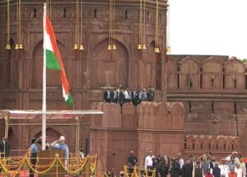 ಕೆಂಪುಕೋಟೆಯಲ್ಲಿ ಹಾರಾಡಿದ ತ್ರಿವರ್ಣ ಧ್ವಜ: ನಾರಿಶಕ್ತಿಗೆ ಮೋದಿ ನಮನ: ಇಲ್ಲಿದೆ ನಮೋ ಭಾಷಣದ ಹೈಲೈಟ್ಸ್​