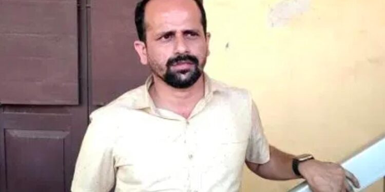 ಮಂಗಳೂರು: ಕೆಲಸ ಕೊಡಿಸುವುದಾಗಿ ನಂಬಿಸಿ ಬರೋಬ್ಬರಿ 150 ಜನರಿಗೆ 2.50 ಕೋಟಿ ರೂ. ವಂಚನೆ: ಆರೋಪಿ ರಾಮ್ ಪ್ರಸಾದ್ ಸಿಸಿಬಿ ವಶಕ್ಕೆ..!!