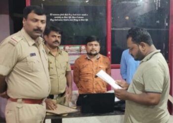 ಶಿವಮೊಗ್ಗ: ಎಸ್‍ಡಿಪಿಐ ಕಚೇರಿ ಮೇಲೆ ಪೊಲೀಸರ ದಾಳಿ..!!!