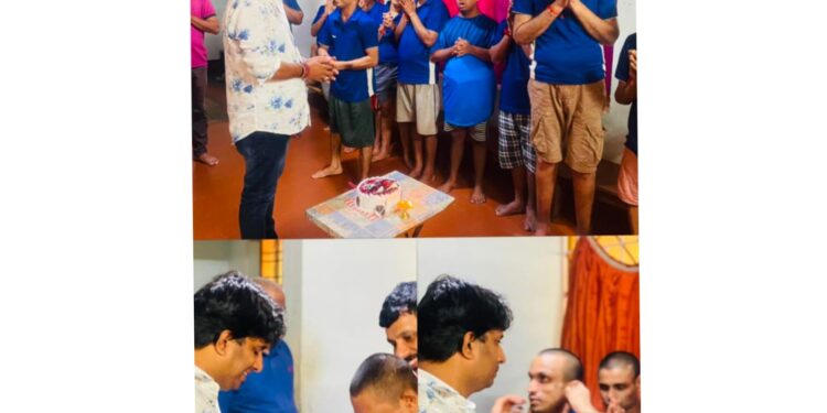 ಪ್ರಜ್ಞಾ ವಿಶೇಷ ಮಕ್ಕಳ ಆಶ್ರಮದಲ್ಲಿ ಹುಟ್ಟು ಹಬ್ಬ ಆಚರಿಸಿದ ಆಧ್ಯಾ ಬ್ಯಾಗ್ ಮಳಿಗೆ ಮಾಲಕ ಅಶೋಕ್ ರಾವ್…!!!