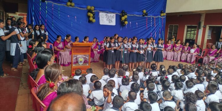 ವಿಟ್ಲ: ವಿಠ್ಠಲ್ ಜೇಸೀಸ್ ಆಂಗ್ಲ ಮಾಧ್ಯಮ ಪ್ರೌಢಶಾಲೆಯಲ್ಲಿ ಶಿಕ್ಷಕರ ದಿನಾಚರಣೆ