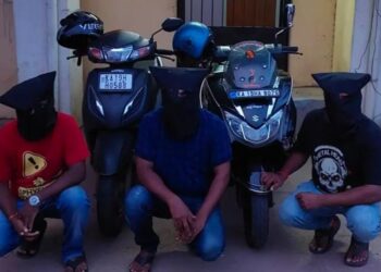 ಒಂಟಿ ಮಹಿಳೆಯರೇ ಇವರ ಟಾರ್ಗೆಟ್: ಸರ ಸುಲಿಗೆ ಮಾಡುತ್ತಿದ್ದ ಪುತ್ತೂರು ಮೂಲದ ಓರ್ವನ ಸಹಿತ ಮೂವರ ಬಂಧನ..!!