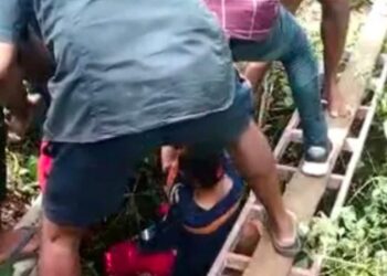 ವಿಟ್ಲ : 50 ಅಡಿ ಆಳದ ಬಾವಿಗೆ ಬಿದ್ದ ಯುವತಿ : ಫ್ರೆಂಡ್ಸ್ ವಿಟ್ಲ ತಂಡದಿಂದ ರಕ್ಷಣೆ