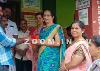 ಪಾಪೆಮಜಲು: ಶಾಲಾ ಮಕ್ಕಳ ಕೈಯಿಂದ ರಕ್ಷಾಬಂಧನದ ಬಿಚ್ಚಿಸಿದ ವಿಚಾರ: ಪೋಷಕರ, ಸಂಘಟನೆಯ ಕಾರ್ಯಕರ್ತರ ಆಕ್ರೋಶ:; ಮಕ್ಕಳ ಕೈಗೆ ಮತ್ತೆ ರಕ್ಷಾ ಬಂಧನ