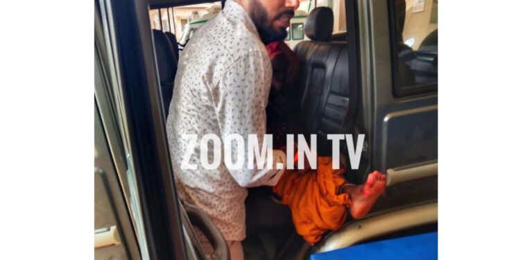 ಬಸ್ಸು ನಿಲ್ಲುವ ಮೊದಲೇ ಬಸ್ಸಿನಿಂದ ಇಳಿದ ಮಹಿಳೆ : ಕಾಲಿನ ಮೇಲೆ ಟಯರ್  ಹತ್ತಿ ಗಂಭೀರ ಗಾಯ