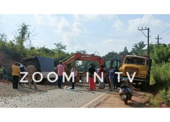 ಬುಡೋಳಿ: ಜಲ್ಲಿಕಲ್ಲು ಸಾಗಾಟದ ಟಿಪ್ಪರ್ ಪಲ್ಟಿ : ಚಾಲಕನಿಗೆ ಗಾಯ..!!