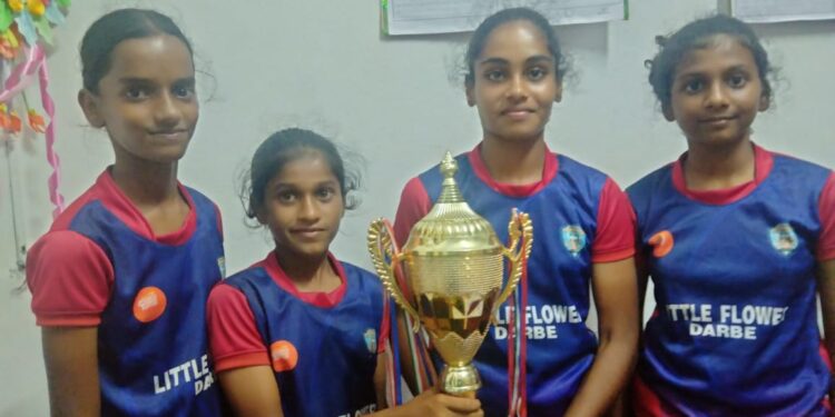 ಲಿಟ್ಲ್ ಫ್ಲವರ್ ಶಾಲೆಯ ಕಬಡ್ಡಿ ತಂಡದ ಬಾಲಕಿಯರು ಮೈಸೂರು ವಿಭಾಗ ಮಟ್ಟಕ್ಕೆ ಆಯ್ಕೆ