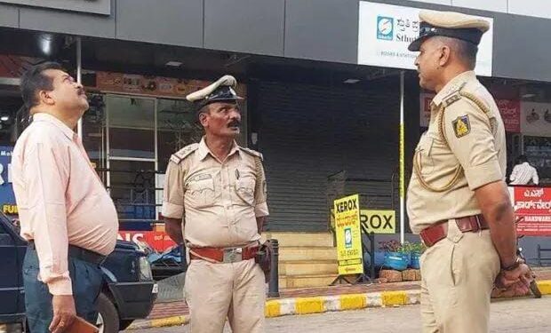 ಪಿಎಫ್ಐ ಬ್ಯಾನ್ : ಮಂಗಳೂರಿನ ಕಚೇರಿಗಳಿಗೆ ಬೀಗ ಜಡಿದು, ಸೀಲ್ ಡೌನ್ ಮಾಡಿದ ಪೊಲೀಸರು