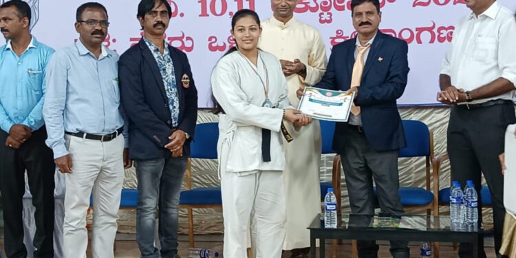 ರಾಜ್ಯ ಮಟ್ಟದ ಕರಾಟೆ ಪಂದ್ಯಾಟದಲ್ಲಿ ವಿವೇಕಾನಂದ ಪದವಿಪೂರ್ವ ಕಾಲೇಜಿನ ಸನ್ಮಯ ತೃತೀಯ