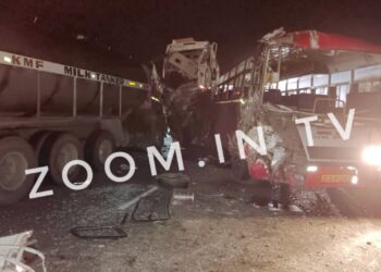 ಧರ್ಮಸ್ಥಳ, ಹಾಸನಾಂಬೆ ದರ್ಶನ ಮುಗಿಸಿ ವಾಪಸಾಗುತ್ತಿದ್ದಾಗ ಭೀಕರ ಅಪಘಾತ :  ಮಕ್ಕಳು ಸೇರಿ 9 ಮಂದಿ ದುರ್ಮರಣ..!!