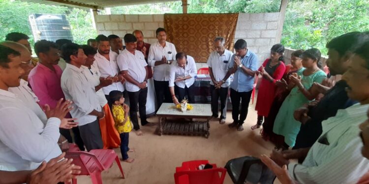 (ಅ.26) ಪುತ್ತೂರು: ರೈ ಎಸ್ಟೇಟ್‌ ಎಜ್ಯುಕೇಶನ್ & ಚಾರಿಟೇಬಲ್ ಟ್ರಸ್ಟ್ ಜನಸೇವಾ ಕೇಂದ್ರದ ‘ದಶ ಸಂಭ್ರಮ’ ಹಿನ್ನೆಲೆ :; ಗ್ರಾಮ ಗ್ರಾಮಗಳಿಗೆ ಭೇಟಿ ಕಾರ್ಯಕ್ರಮಕ್ಕೆ ಚಾಲನೆ