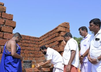 ಮುಂಡೂರು : ಉದಯಗಿರಿ ವಿಷ್ಣುಮೂರ್ತಿ ದೈವಸ್ಥಾನದ ದಾರಂದ ಮಹೂರ್ತ