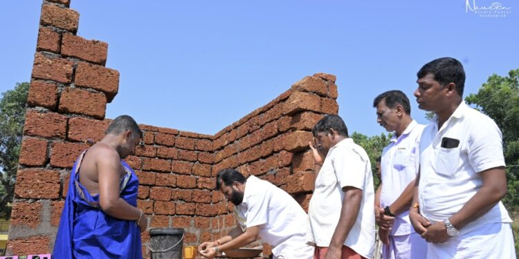 ಮುಂಡೂರು : ಉದಯಗಿರಿ ವಿಷ್ಣುಮೂರ್ತಿ ದೈವಸ್ಥಾನದ ದಾರಂದ ಮಹೂರ್ತ
