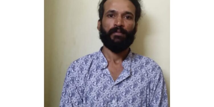 ಪುತ್ತೂರು: ಗಾಂಜಾ ಪ್ರಕರಣ : ನ್ಯಾಯಾಲಯಕ್ಕೆ ಹಾಜರಾಗದೆ ಇದ್ದ ಆರೋಪಿಯನ್ನು ಮಂಜೇಶ್ವರದಲ್ಲಿ ಬಂಧಿಸಿದ ಪೊಲೀಸರು..!!!