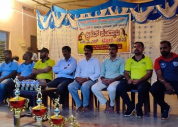 ಮುಕ್ಕೂರು : ಪ್ರಥಮ ವರ್ಷದ ಎಂ.ಪಿ.ಎಲ್ ಕ್ರಿಕೆಟ್ ಪಂದ್ಯಾಕೂಟ :; ಕಾನಾವು ಶ್ರೀ ವಾರಿಯರ್ಸ್‌ ಗೆ ಚಾಂಪಿಯನ್ ಪಟ್ಟ, ಕನ್ನೆಜಾಲು ರೈ ರೈಡರ್ಸ್ ದ್ವಿತೀಯ