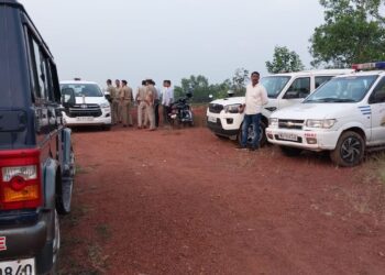 ವಿಟ್ಲ: ಯುವಕನನ್ನು ಬೆಂಕಿ ಹಾಕಿ ಸುಟ್ಟು ಹಾಕಿದ ಪ್ರಕರಣ : ಸ್ಥಳದಲ್ಲಿ ಪೊಲೀಸರಿಂದ ತನಿಖೆ..!!