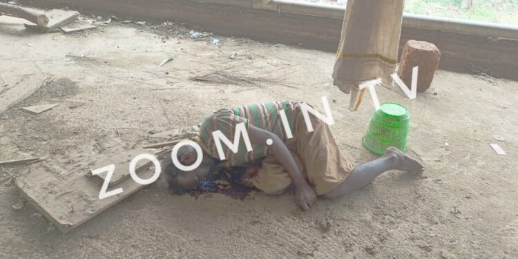 ಪುತ್ತೂರು: ಕೆ.ಎಸ್.ಆರ್.ಟಿ.ಸಿ ಬಸ್ ನಿಲ್ದಾಣದ ಮೇಲ್ಭಾಗದಲ್ಲಿ ಅಪರಿಚಿತ ವ್ಯಕ್ತಿಯ ಮೃತದೇಹ ಪತ್ತೆ..!!!