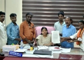 ನಿರ್ದಿಷ್ಟ ಸಮುದಾಯ ಹಾಗೂ ಆಯಾಯ ಸ್ಥಳದಲ್ಲಿ ಮಾತ್ರ ದೈವ ನೃತ್ಯಕ್ಕೆ ಅವಕಾಶ ನೀಡುವಂತೆ : ಸುಳ್ಯ ತಾಲೂಕು ಅಜಿಲ(ನಲಿಕೆ) ಸಮಾಜ ಸೇವಾ ಸಂಘದಿಂದ ಸಚಿವರಿಗೆ ಮತ್ತು ತಹಶೀಲ್ದಾರ್ ಗೆ ಮನವಿ