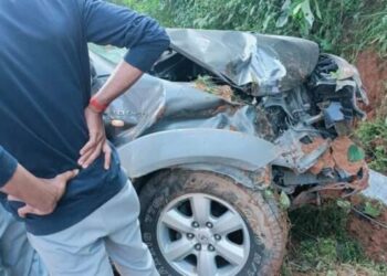 ಕಡಬ: ನಿಯಂತ್ರಣ ತಪ್ಪಿ ವಿದ್ಯುತ್ ಕಂಬಕ್ಕೆ ಕಾರು ಡಿಕ್ಕಿ : ಐವರಿಗೆ ಗಾಯ