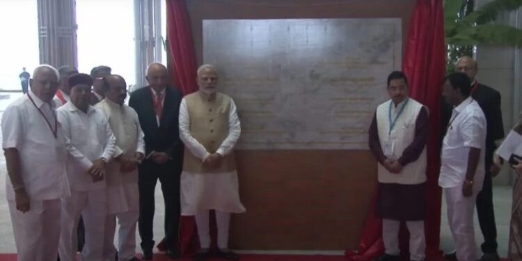 ಕೆಂಪೇಗೌಡ ಅಂತಾರಾಷ್ಟ್ರೀಯ ವಿಮಾನ ನಿಲ್ದಾಣದ ಟರ್ಮಿನಲ್ 2 ಉದ್ಘಾಟನೆಗೊಳಿಸಿದ ಪ್ರಧಾನಿ ಮೋದಿ