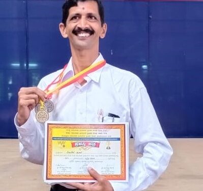 ಹಿರಿಯರ ಕ್ರೀಡಾಕೂಟ : ವಿವೇಕಾನಂದ ಆಂಗ್ಲ ಮಾಧ್ಯಮ ಶಾಲೆಯ ಸಂಸ್ಕೃತ ಶಿಕ್ಷಕ ವೆಂಕಟೇಶ್ ಪ್ರಸಾದ್ ಜಿಲ್ಲಾ ಮಟ್ಟಕ್ಕೆ ಆಯ್ಕೆ