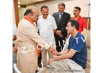 ಮಂಗಳೂರು: ಎ.ಜೆ ಆಸ್ಪತ್ರೆಗೆ ಭೇಟಿ ನೀಡಿ ಸಂಸದ ನಳಿನ್ ಕುಮಾರ್ ಕಟೀಲ್ ರವರ ಆರೋಗ್ಯ ವಿಚಾರಿಸಿದ ಸಿಎಂ ಬೊಮ್ಮಾಯಿ