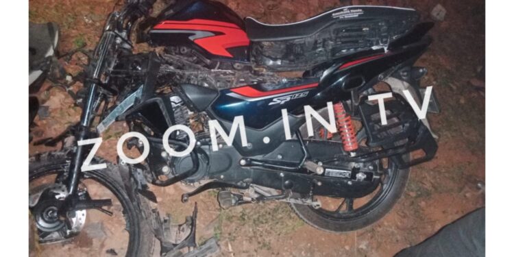 ವಿಟ್ಲ: ಟಿಪ್ಪರ್ ಲಾರಿ-ಬೈಕ್ ನಡುವೆ ಅಪಘಾತ : ದ್ವಿಚಕ್ರ ವಾಹನ ಸವಾರನಿಗೆ ಗಂಭೀರ ಗಾಯ..!!