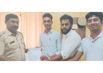 ಪುತ್ತೂರು: ‘ಲವ್ ಜಿಹಾದ್‌’ ಸಂಬಂಧಿಸಿದ ಬ್ಯಾನರ್ ತೆರವುಗೊಳಿಸುವಂತೆ ಎನ್‌ಎಸ್‌ಯುಐ ಯಿಂದ ಪೊಲೀಸರಿಗೆ ಮನವಿ