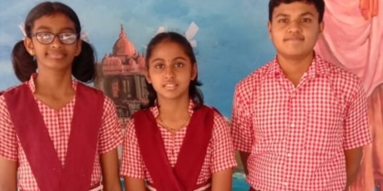 ಜಿಲ್ಲಾ ಮಟ್ಟದ ಪ್ರತಿಭಾ ಕಾರಂಜಿಯಲ್ಲಿ ವಿವೇಕಾನಂದ ಆಂಗ್ಲ ಮಾಧ್ಯಮ ಶಾಲೆಗೆ ಪ್ರಶಸ್ತಿಗಳು