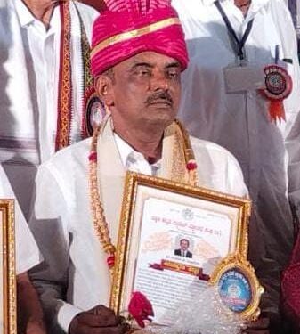 ವಿಟ್ಲ: ಲಿಯೋ ಡಿ ಲಸ್ರಾದೋ ರವರಿಗೆ ಸೇವಾರತ್ನ ಪ್ರಶಸ್ತಿ..