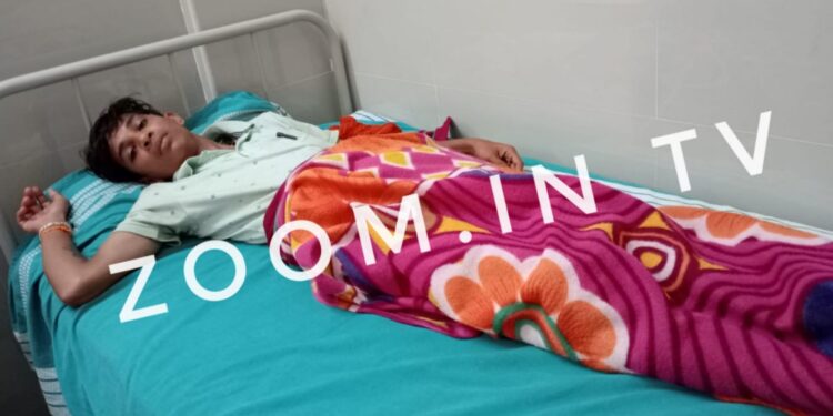 ಸುಬ್ರಹ್ಮಣ್ಯ: ಷಷ್ಠಿ ಮಹೋತ್ಸದಲ್ಲಿ ವ್ಯಾಪಾರ ಮಾಡುತ್ತಿದ್ದ ಯುವಕನಿಗೆ ಸುಬ್ರಹ್ಮಣ್ಯ ಪೊಲೀಸ್ ಸಿಬ್ಬಂದಿಯಿಂದ ಹಲ್ಲೆ ಆರೋಪ : ಯುವಕ ಕಡಬ ಆಸ್ಪತ್ರೆಗೆ ದಾಖಲು