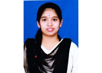 ರಾಜ್ಯಮಟ್ಟದ ಕವನ ಸ್ಪರ್ಧೆಯಲ್ಲಿ ವಿವೇಕಾನಂದ ಪದವಿಪೂರ್ವ ಕಾಲೇಜಿನ ಸುಶ್ಮಿತಾಳಿಗೆ ಪ್ರಶಸ್ತಿ